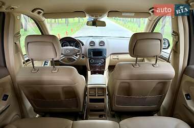 Позашляховик / Кросовер Mercedes-Benz M-Class 2010 в 