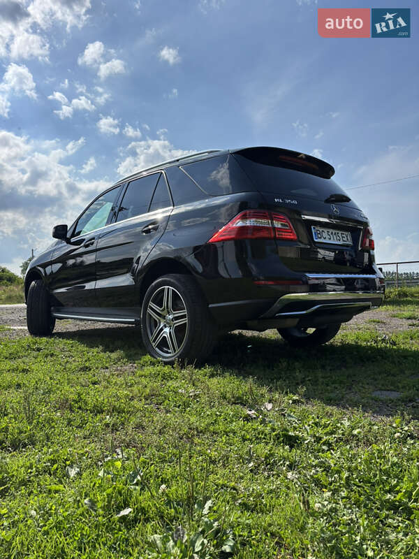 Внедорожник / Кроссовер Mercedes-Benz M-Class 2015 в Жидачове
