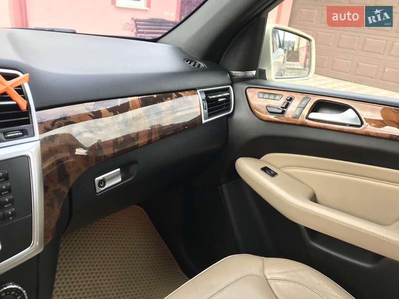 Внедорожник / Кроссовер Mercedes-Benz M-Class 2012 в Ивано-Франковске фото 11 Внедорожник / Кроссовер Mercedes-Benz M-Class 2012 в Ивано-Франковске
