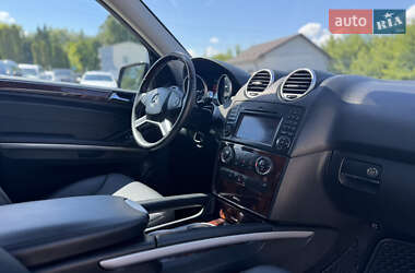 Внедорожник / Кроссовер Mercedes-Benz M-Class 2011 в 