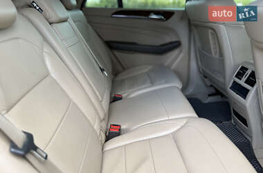 Внедорожник / Кроссовер Mercedes-Benz M-Class 2012 в 