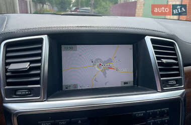 Внедорожник / Кроссовер Mercedes-Benz M-Class 2013 в 