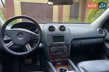 Внедорожник / Кроссовер Mercedes-Benz M-Class 2008 в Кривом Роге