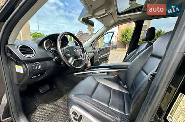 Внедорожник / Кроссовер Mercedes-Benz M-Class 2011 в 