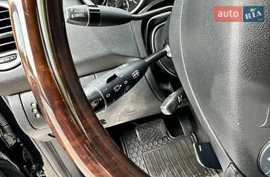 Внедорожник / Кроссовер Mercedes-Benz M-Class 2011 в 