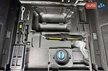 Внедорожник / Кроссовер Mercedes-Benz M-Class 2011 в 