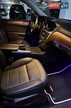 Внедорожник / Кроссовер Mercedes-Benz M-Class 2013 в 