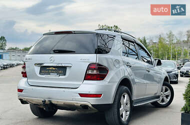 Внедорожник / Кроссовер Mercedes-Benz M-Class 2010 в 