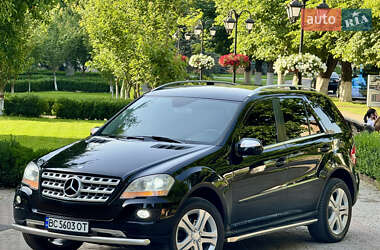 Внедорожник / Кроссовер Mercedes-Benz M-Class 2009 в 