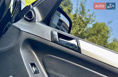 Внедорожник / Кроссовер Mercedes-Benz M-Class 2009 в 
