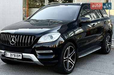 Внедорожник / Кроссовер Mercedes-Benz M-Class 2012 в 
