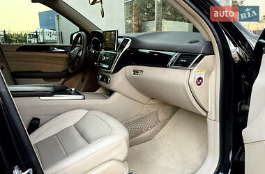 Внедорожник / Кроссовер Mercedes-Benz M-Class 2012 в 