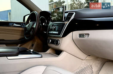 Внедорожник / Кроссовер Mercedes-Benz M-Class 2012 в 