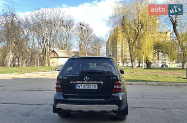 Внедорожник / Кроссовер Mercedes-Benz M-Class 2005 в 