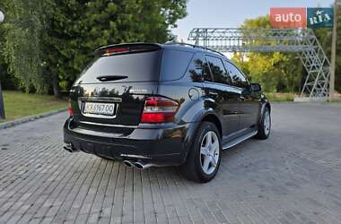 Внедорожник / Кроссовер Mercedes-Benz M-Class 2006 в 
