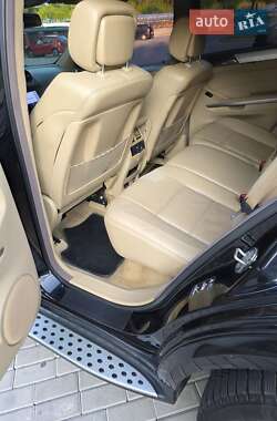 Внедорожник / Кроссовер Mercedes-Benz M-Class 2006 в 