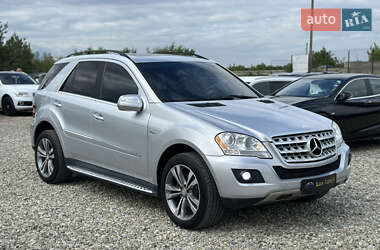 Позашляховик / Кросовер Mercedes-Benz M-Class 2010 в Івано-Франківську
