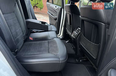 Внедорожник / Кроссовер Mercedes-Benz M-Class 2011 в 