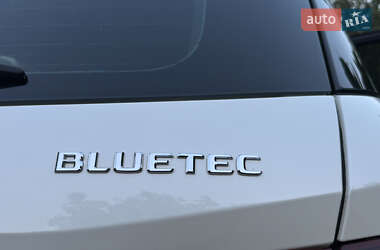 Внедорожник / Кроссовер Mercedes-Benz M-Class 2011 в 