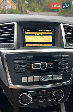 Внедорожник / Кроссовер Mercedes-Benz M-Class 2012 в 