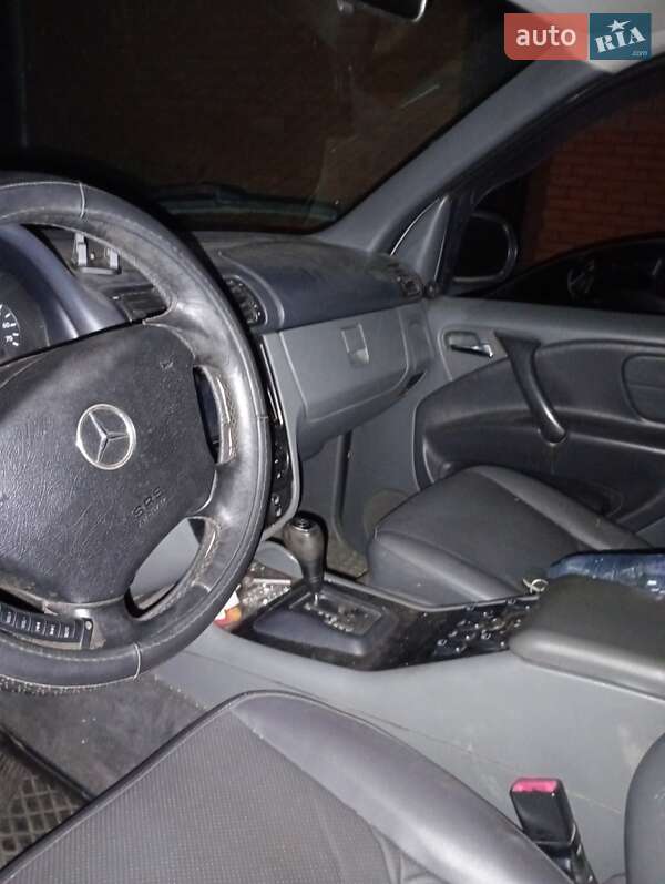 Внедорожник / Кроссовер Mercedes-Benz M-Class 1998 в Днепре фото 8 Внедорожник / Кроссовер Mercedes-Benz M-Class 1998 в Днепре