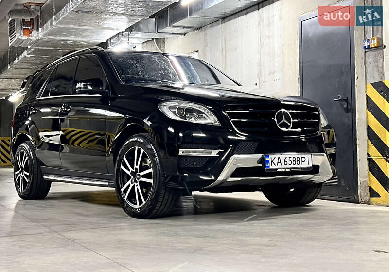 Mercedes-Benz M-Class 2015