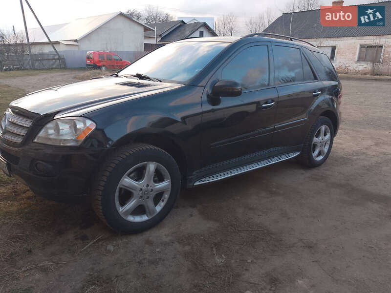 Mercedes-Benz M-Class 2007