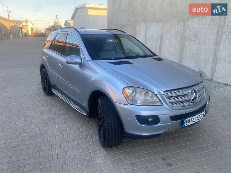 Внедорожник / Кроссовер Mercedes-Benz M-Class 2007 в Одессе