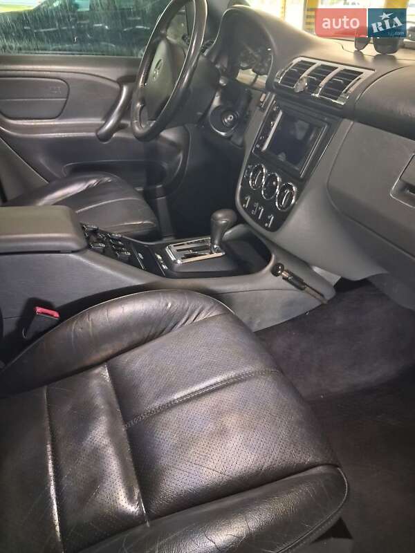 Внедорожник / Кроссовер Mercedes-Benz M-Class 1999 в Харькове