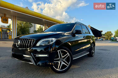 Внедорожник / Кроссовер Mercedes-Benz M-Class 2014 в 