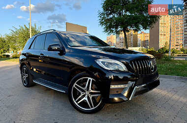 Внедорожник / Кроссовер Mercedes-Benz M-Class 2014 в 