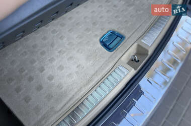 Внедорожник / Кроссовер Mercedes-Benz M-Class 2012 в 