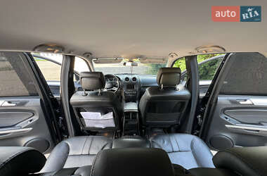 Внедорожник / Кроссовер Mercedes-Benz M-Class 2009 в 