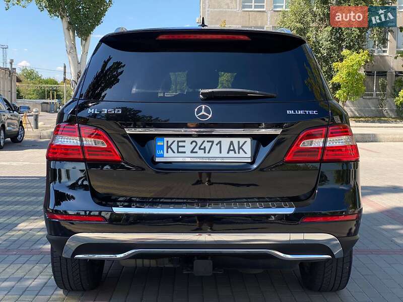 Внедорожник / Кроссовер Mercedes-Benz M-Class 2012 в Днепре