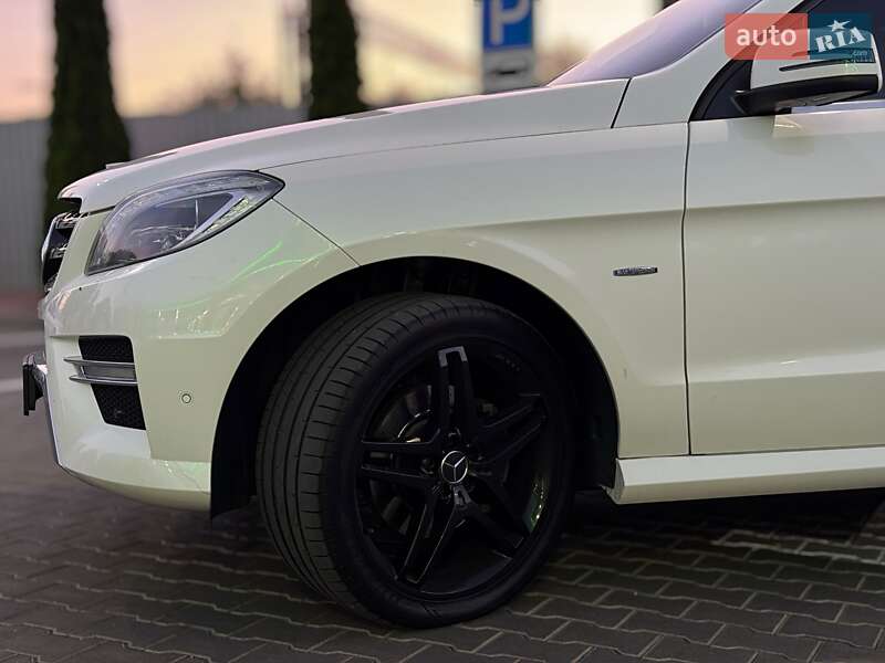 Внедорожник / Кроссовер Mercedes-Benz M-Class 2012 в Одессе