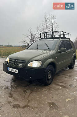 Позашляховик / Кросовер Mercedes-Benz M-Class 2000 в Краматорську