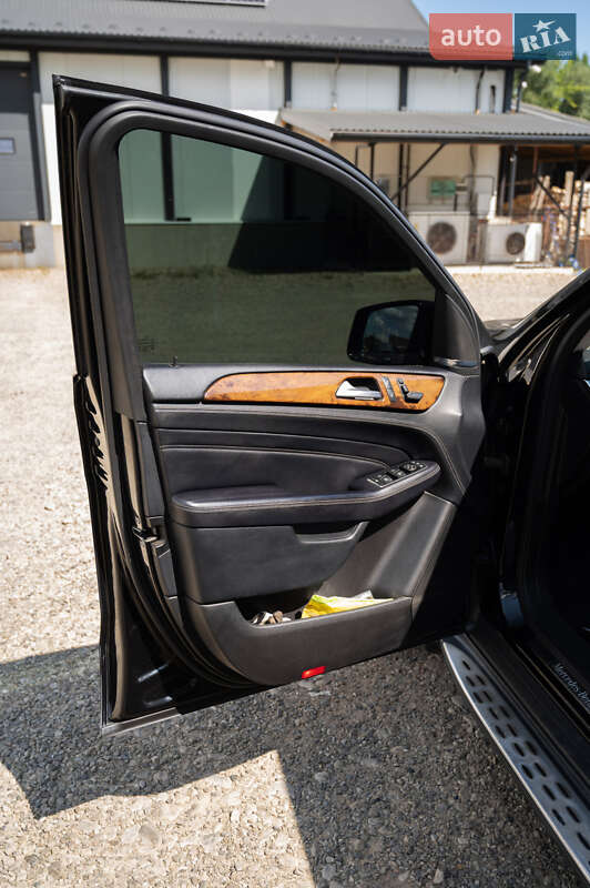 Внедорожник / Кроссовер Mercedes-Benz M-Class 2011 в Болехове