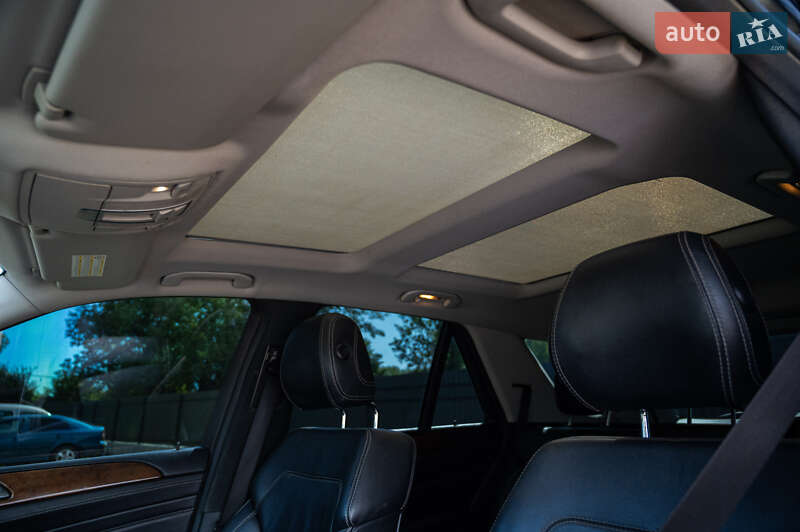 Внедорожник / Кроссовер Mercedes-Benz M-Class 2011 в Болехове