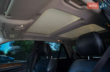 Внедорожник / Кроссовер Mercedes-Benz M-Class 2011 в 