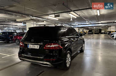 Внедорожник / Кроссовер Mercedes-Benz M-Class 2013 в 