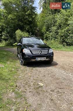 Внедорожник / Кроссовер Mercedes-Benz M-Class 2008 в 