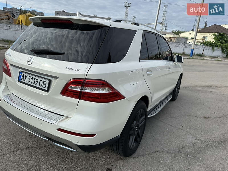 Внедорожник / Кроссовер Mercedes-Benz M-Class 2012 в Днепре