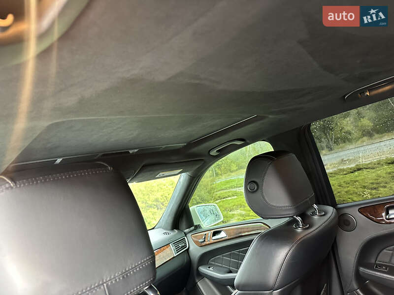 Внедорожник / Кроссовер Mercedes-Benz M-Class 2012 в Днепре