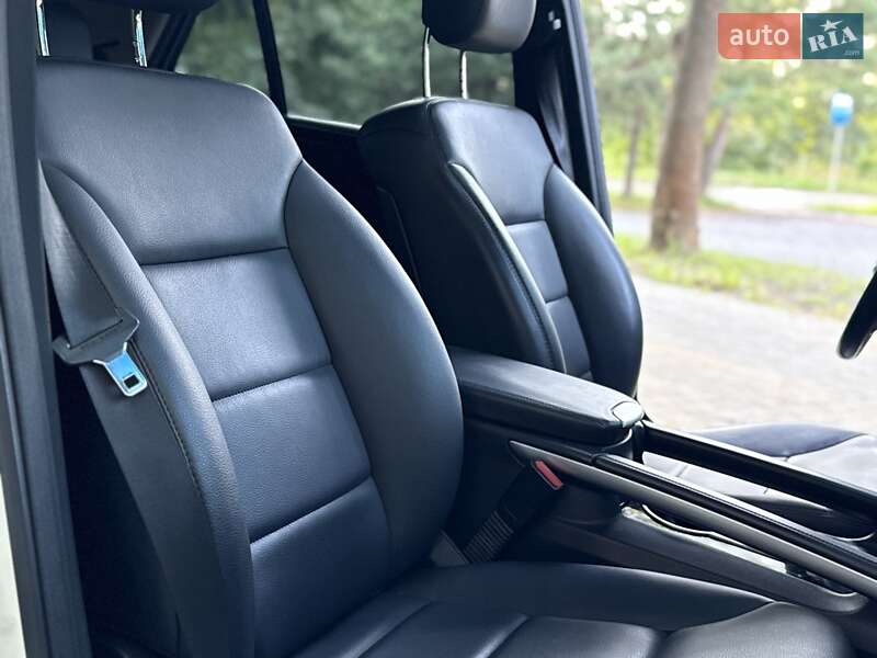 Внедорожник / Кроссовер Mercedes-Benz M-Class 2009 в Львове