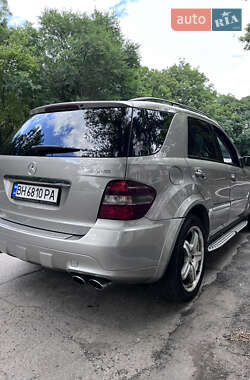 Внедорожник / Кроссовер Mercedes-Benz M-Class 2008 в 