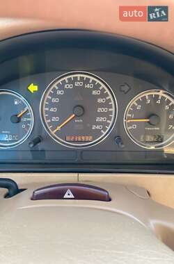 Внедорожник / Кроссовер Mercedes-Benz M-Class 2003 в 