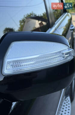 Внедорожник / Кроссовер Mercedes-Benz M-Class 2010 в 