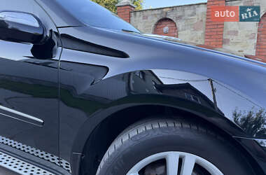 Внедорожник / Кроссовер Mercedes-Benz M-Class 2010 в 