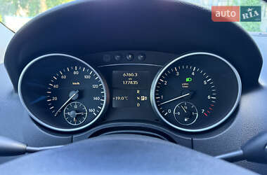 Внедорожник / Кроссовер Mercedes-Benz M-Class 2010 в 