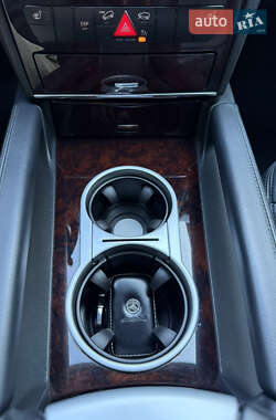 Внедорожник / Кроссовер Mercedes-Benz M-Class 2010 в 